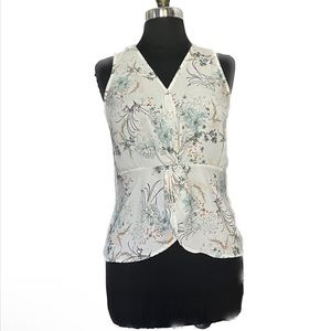 Maurice’s knot front silky floral blouse with keyhole back size S